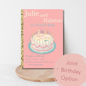 以下が含まれることがあります： ピンク色の背景に「Julie and Halston」「One Four the Books」の文字と、1と4の形をしたキャンドルがのった白いケーキが描かれた長方形の誕生日招待状。左側の縁には黄色い花柄があしらわれています。