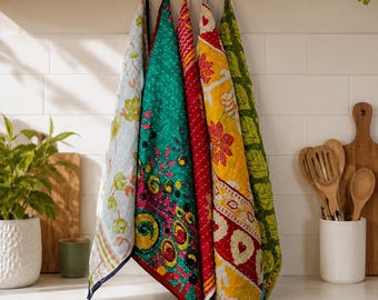 Kantha Keukendoekenset van 5 – Felgekleurde katoenen theedoeken voor in de keuken & een leuk cadeau voor een housewarming (assortiment)