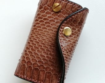 Funda de cuero para llaves fabricada por Water Python - Compatible con llaves de casa y llaves inteligentes de coche.