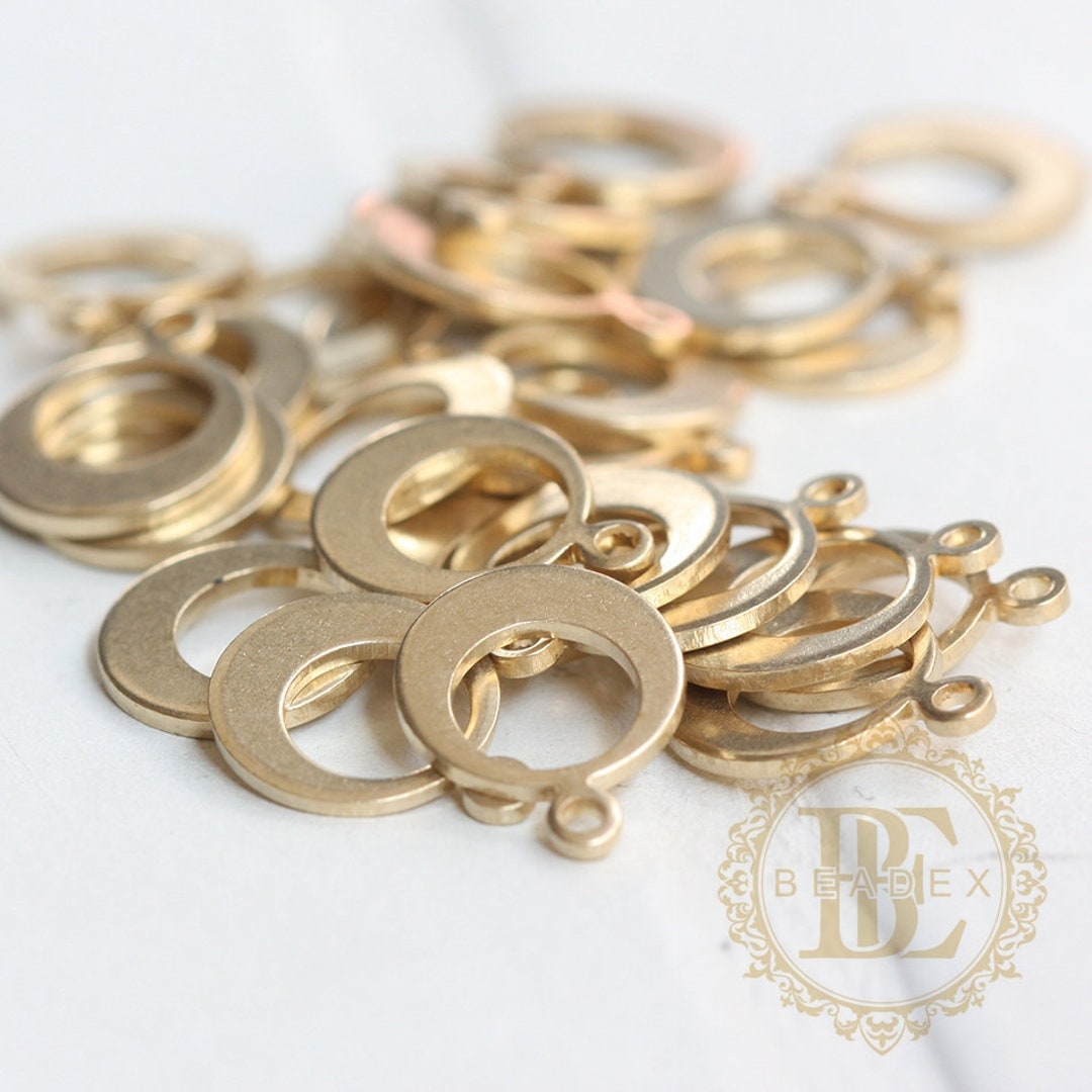 30 Pieces / Raw Brass / Brass Base / Charm / Round (C3880//V239