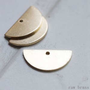 One Piece / Leaf / Real Silver Plated / Brass Base / Charm One Piece / Leaf / Real Silver Plated / Brass Base / Charm