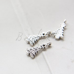30pcs / Christmas Tree / Oxidized Silver Tone / Base Metal / Charm / 21x11mm (YA62//A422)