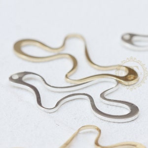 Coupe laser / Laiton solide / Irrégulier / Charme 34*22mm (C4541)