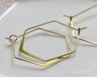 20 Pieces / Raw Brass / Earring Hooks / Earring Wire / Honey Comb / Hammered / Hoop 25*32mm (C4304)