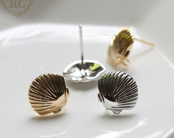 2 Pieces / Brass Base / Earring Post / Earring Component / Earring Finding / Shell (C4333)