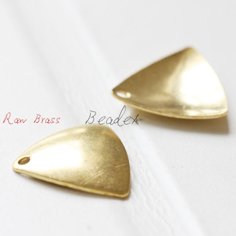 20 Pieces Raw Brass Pendant Charm Triangle 15x15mm C1742P340
