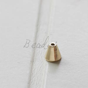 2 Pieces / Real Gold Plated / Bead Cap / Brass Base / Cone (C1725//K495)