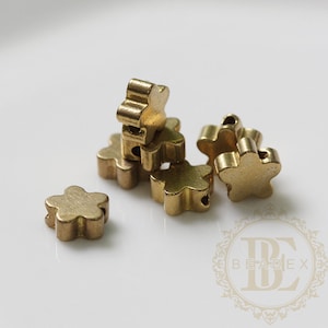 20 Pieces / Flower Spacer / Spacer / Raw Brass (C4204)