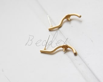 2 Pieces / Matte Gold Plated / Brass Base / Real Gold / Earring Post with Sterling Silver Pin / Curved (C3148//K456)