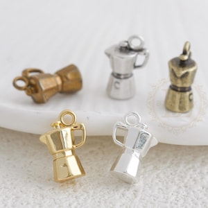 One Piece / Massiv mässing / Berlock / Mokakanna 14,2x9,5x6,3 mm (C4919-5)