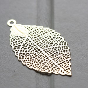 One Piece / Real Gold Plated / Brass Base / Pendant / Charm / Leaf (C1936//I371)