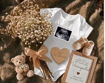 Plantilla de anuncio de embarazo inesperado: Anuncio de bebé neutro, anuncio de ecografía, plantilla editable de Canva, descarga digital