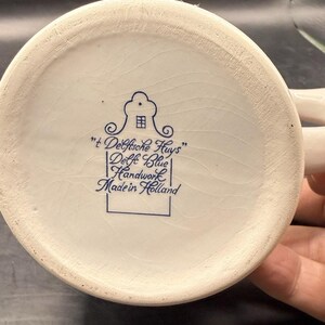 Jarra de cerveza Heineken vintage pintada a mano en azul Delft, fabricada en Holanda. imagen 6
