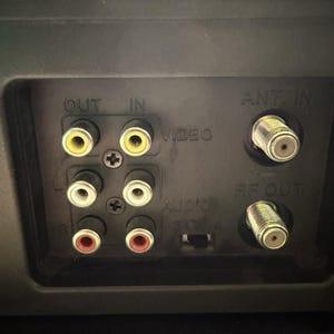 Emerson EV727 VCR 4‑Head Hi‑Fi Stereo NEW No Box Plastic On Front + Remote image 7