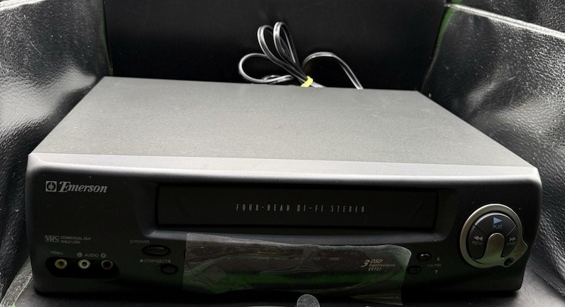 Emerson EV727 VCR 4‑Head Hi‑Fi Stereo NEW No Box Plastic On Front + Remote image 1