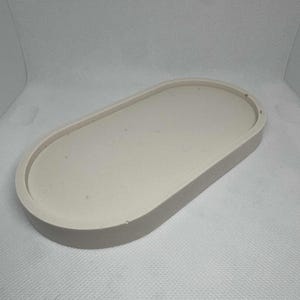 Customizable oval Jesmonite bowl - trinket dish, jewelry holder, handmade gift