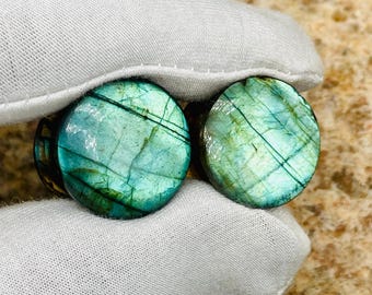 Natural AAA Greenish Fire Labradorite Ear Plugs, Ear tunnels, Handmade Size 8g to 60mm, More Customise Available.
