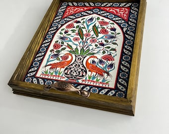 Dekoratives Keramiktablett, türkisches Keramiktablett mit Griff, Boho Holz Serviertablett, Tischtablett, einzigartiges Wohndekor