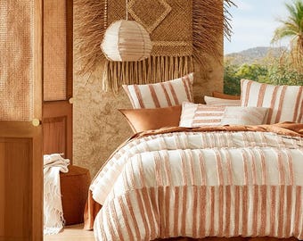 Tufted Cotton Duvet Cover Set: White Ivory Quilt with Pillowcases