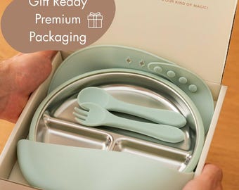 Baby Feeding Essential Set Sage Green, Stainless Steel Suction Plate, Baby Blue Weaning Kit for 6–18 Months, Baby Shower Birthday Gift