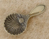 TEA CADDY SPOON Silver Plate English Victorian Clam Shell Ribbed Bowl Copy of William Devenport Original Mixing Spoon 1899 Free Shipping
