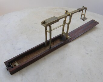 GEORGIAN GOLD SCALE Folding Mahogany Case Brass Adjustable Weigh Bar Antique Rare 1780-1820 "As Found"