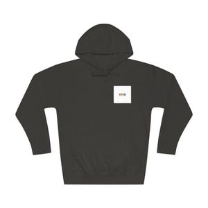 Unisex Fleece Hoodie – Cozy Pullover Sweatshirt, Soft Streetwear Top for Men and Women