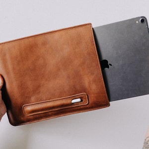 Handmade Leather iPad Cover, Fits 10.2 or 12.9 Inch, Pencil Holder, Custom Tablet Case