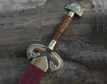 Hand-Forged Viking Sword Replica: Carbon Steel with Leather Scabbard