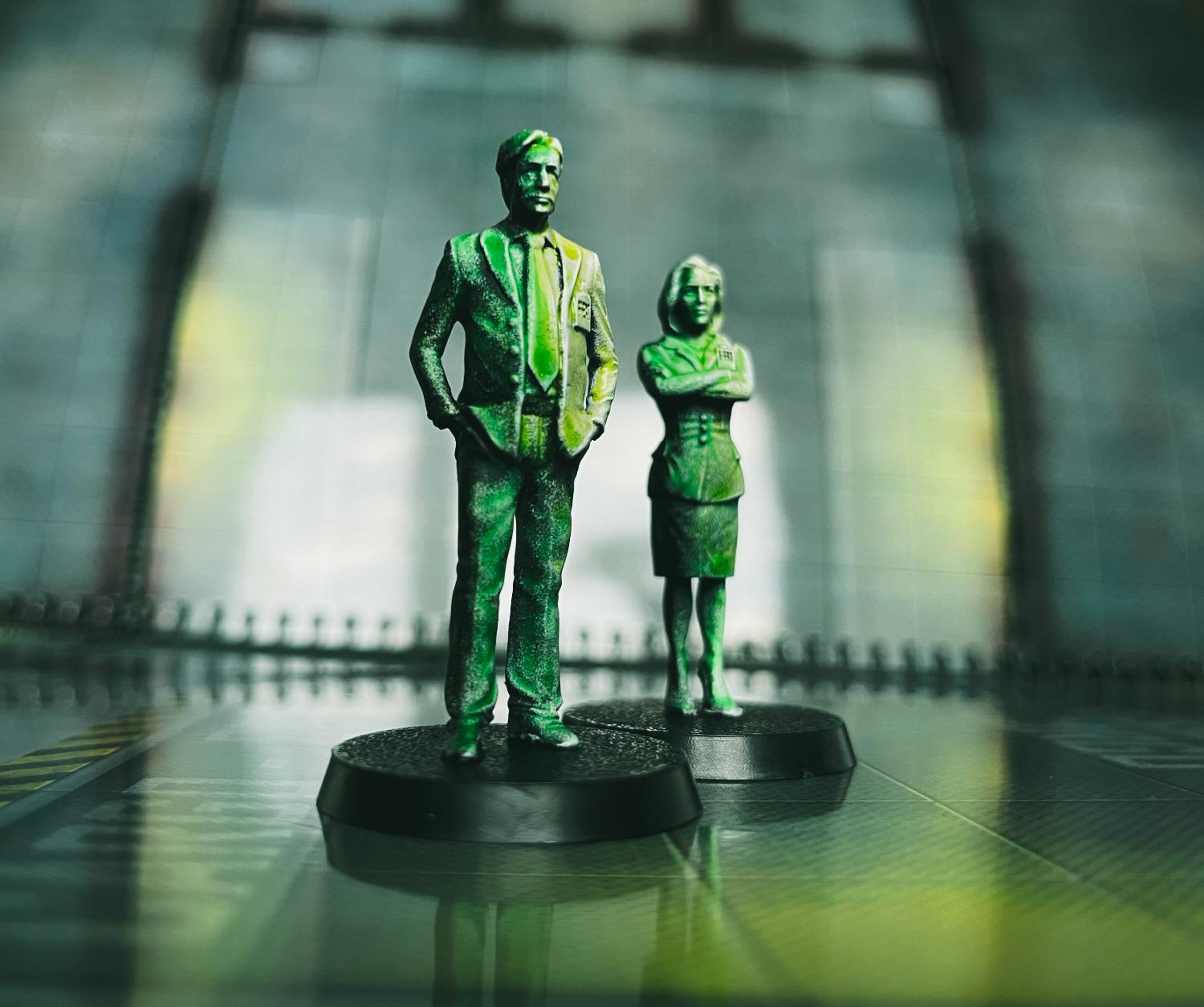 フォックス・モルダー X-ファイル 彫刻 – 54 mm スケール 3D プリント