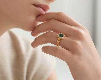 Emerald Ring 14K Gold,Birthstone Ring,Emerald Engagement Ring,Emerald Gold Ring,Women's Emerald Ring,Emerald Wedding Ring,Mother's Day Gifts