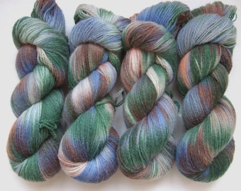 2 skeins of Hand Dyed 100% WOOL yarn, 2 skeins - 300gr (2 x 150 gr).
