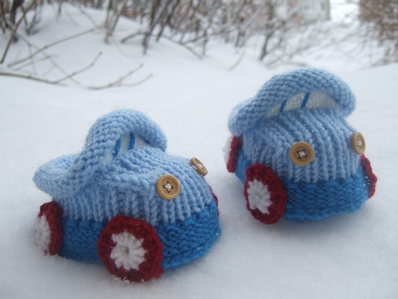 Knitted baby booties 'cars' PDF pattern, sizes 0-6/6-12 months image 2