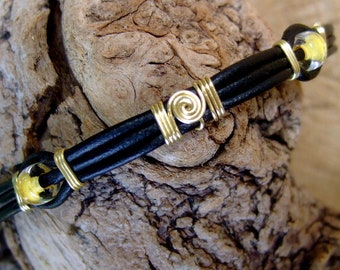 Leather Bracelet "Spira Little Sister"