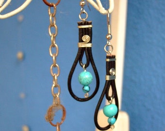 2 Lederohr pendant "Door-kiss"