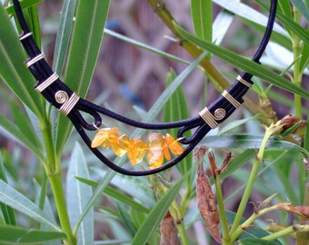 Leather Necklace "Amber Room"