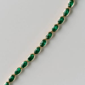 14K Gold Silver Oval cut emerald tennis bracelet Emerald birthstone bracelet Everyday gemstone jewellery Emerald oval tennis bracelet