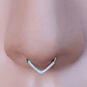 Aurora Borealis/White Prong Opal Gem Precia Septum Clicker / Daith Cli