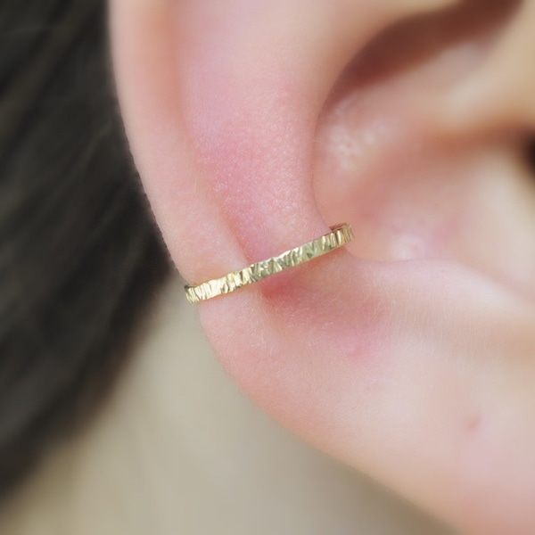 Ear Cuff - Conch Cuff - Non Pierced Fake Conch Piercing - 14K Solid Yellow, Rose or White Gold - Textured 1.2mm Wide Ear Cuff -