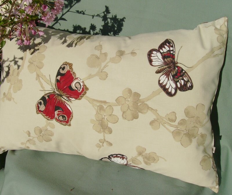 Housse d'oreiller Crème, Oreiller Papillon, Décoratif, Grand Lombaire, Housse Nature, Insecte