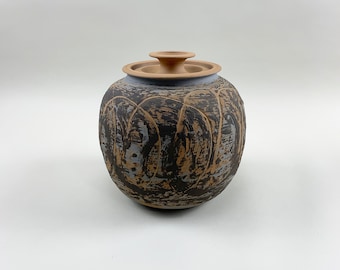 Brian VanNostrand Covered Jar Intense Glaze & Surface Details