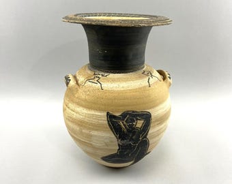 Urna de cerámica con asas de Jennifer Gardiner, Carolina del Norte