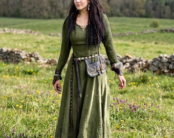 Forest Green Renaissance Dress, Medieval Cottagecore Gown for Her Gift