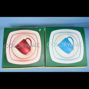 Zestaw naczyń obiadowych Noritake Colorwave Square – Malina i turkus – 8 szt., nowe w pudełku