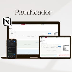 May include: A laptop, tablet, and smartphone show a productivity app interface. The word "Planificador" is at the top. The app's interface is white with black text and icons. A black and white logo of the app is in the upper left corner.
