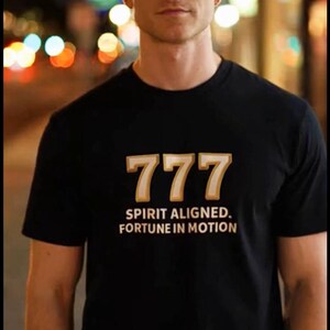 Camiseta 777 Spirit Aligned | Fortune in Motion da AuraCode