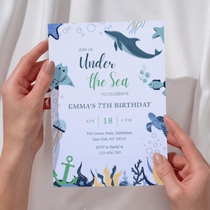 Invitación de séptimo cumpleaños "Bajo el mar", temática de animales del océano y aguas profundas, plantilla editable de Canva, INV-UTS-013