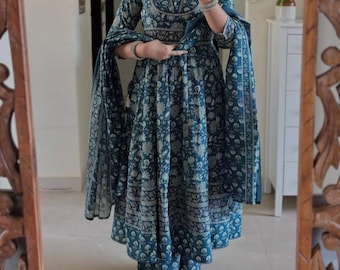 Kurti Anarkali floral, pantalón y dupatta, Kurta de diseñador para mujer, vestido de boda indio de 3 piezas.