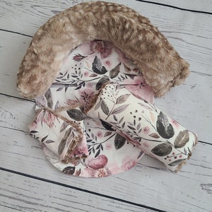 Blush Floral Fawn Baby Car Seat Cover Bundle Set - Infant Car Seat Cushions - Infant Head Support Pillow - Arm Cushion - Infant Strap Covers