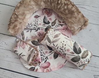 Blush Floral Fawn Baby Car Seat Cover Bundle Set - Infant Car Seat Cushions - Infant Head Support Pillow - Arm Cushion - Infant Strap Covers